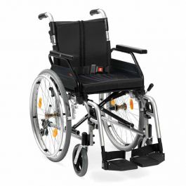 DRIVE DEVILBISS (18") XS2 ALUMINUM TRANSIT WHEELCHAIR